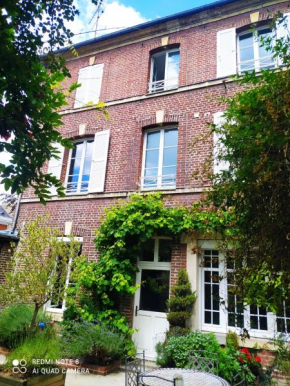 Maison de maître, un coin de verdure en hyper centre